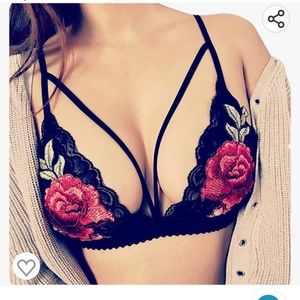 Women Embroidered Floral bralet